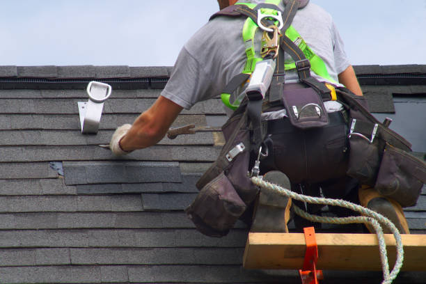 Best Shingle Roofing Installation  in Oskaloosa, IA